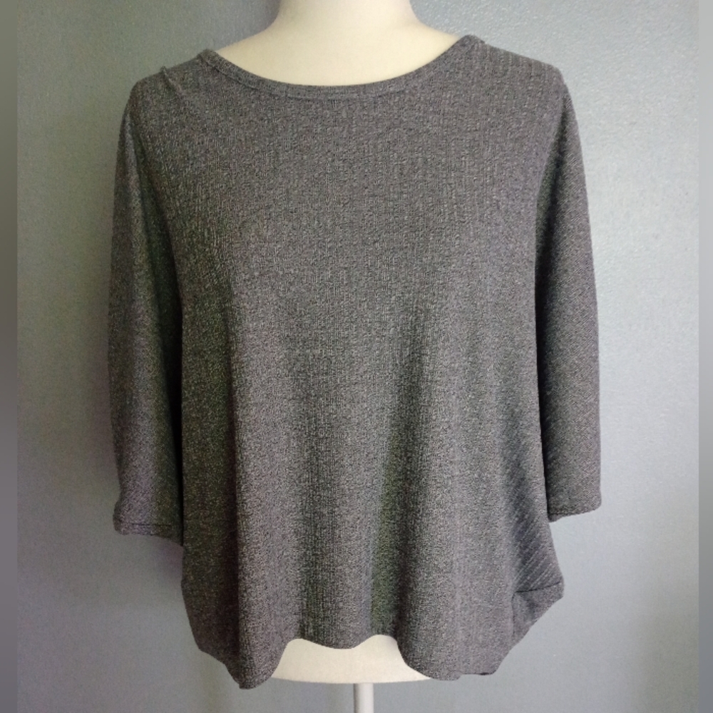 Charcoal Gray Knit Top 3/4 Bat Wing Sleeve By Lisa Rinna's Collection Size XXS
